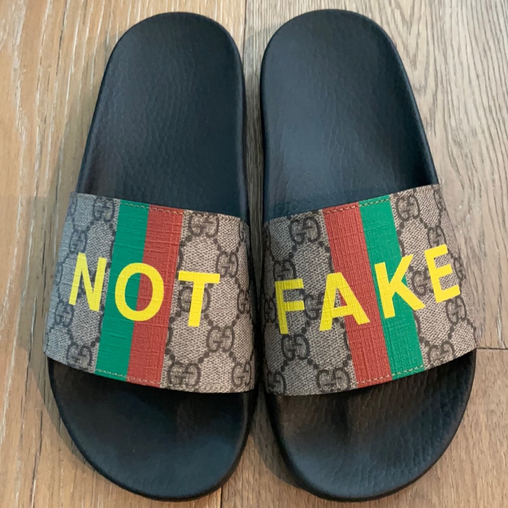 Gucci slides. Size 38eu. Fits as a true size 7us